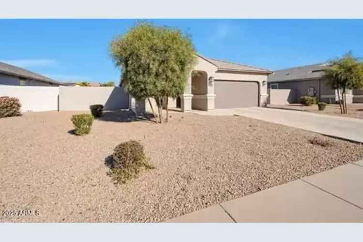 Single-family house For Sale in 36148, West Seville Drive, Maricopa, Arizona