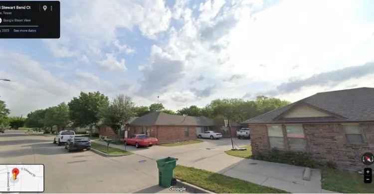 Duplex For Sale in 133, Stewart Bend Court, Azle, Texas