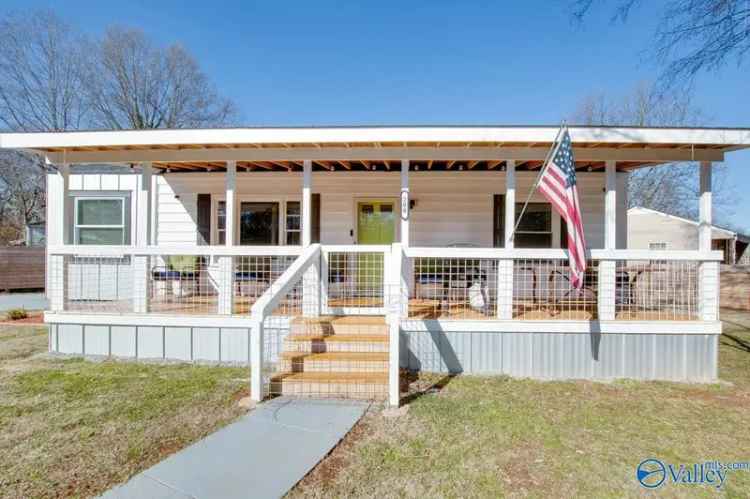 Single-family house For Sale in 200, Delaware Circle Northwest, Huntsville, Alabama