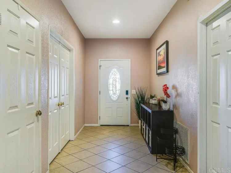 Single-family house For Sale in 1052, Via Vera Cruz, San Marcos, California