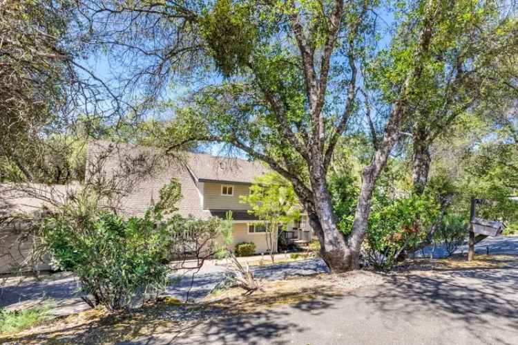 Single-family house For Sale in 3630, Millbrae Road, Cameron Park, California