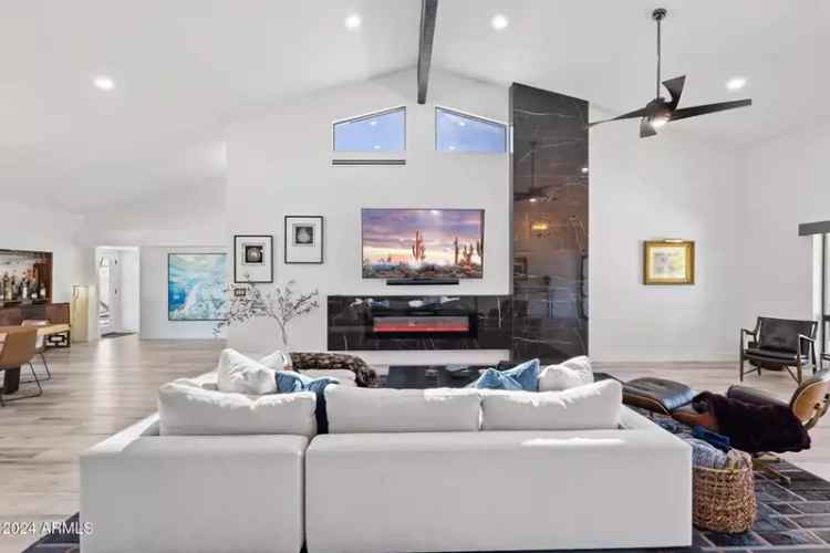 Single-family house For Sale in Scottsdale, Arizona