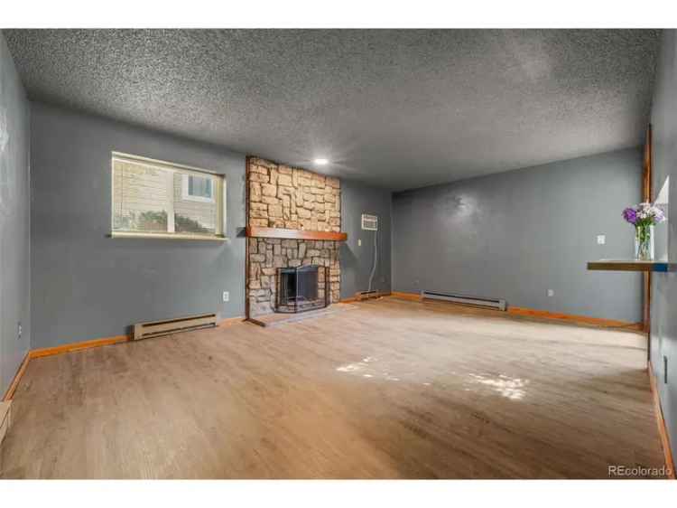 House For Sale in 4070, South Atchison Way, Aurora, Colorado