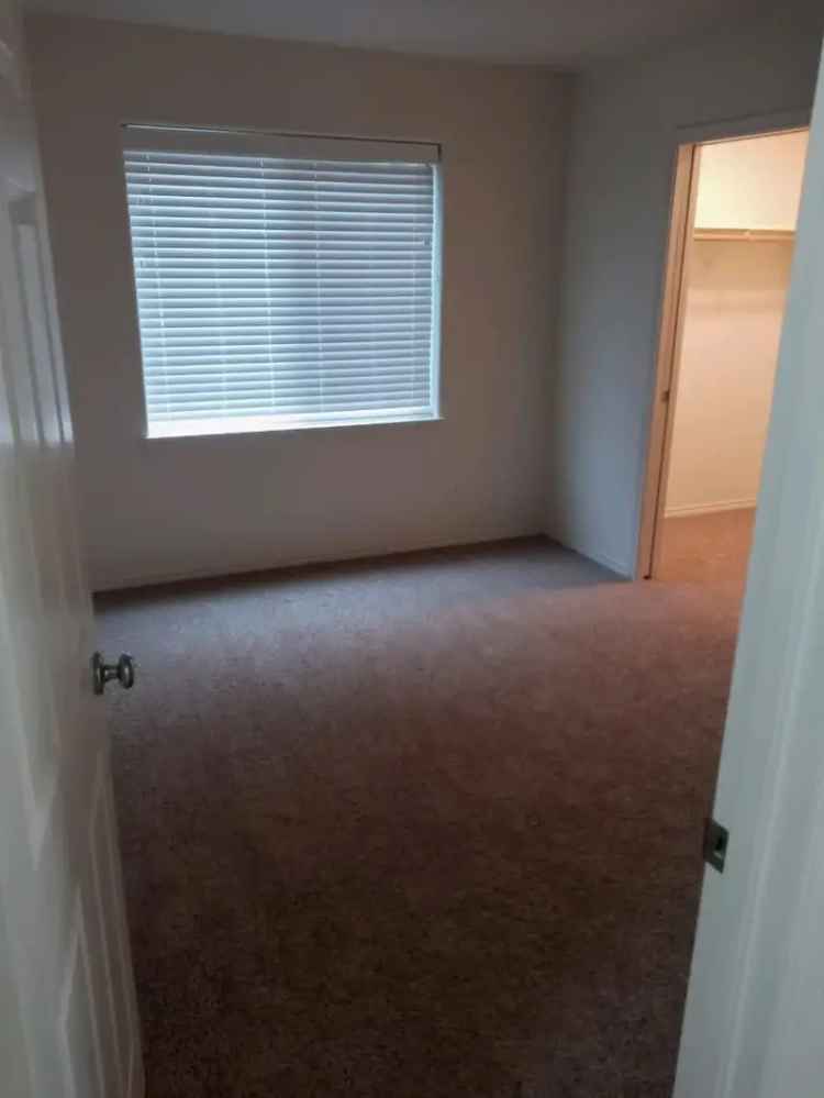 Apartment Unit for Rent