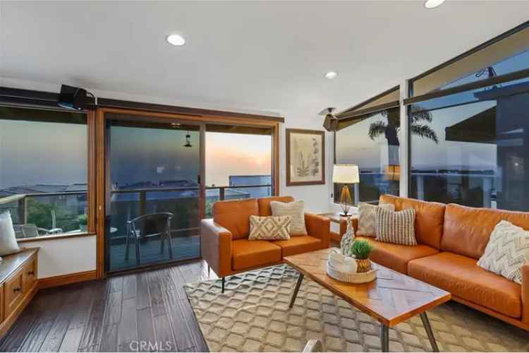 Single-family house For Sale in 883, Acapulco Street, Laguna Beach, California