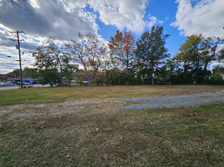 Land For Sale in 112, East Gilbreath Street, Graham, North Carolina