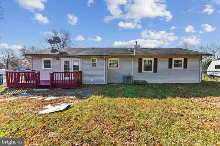 Single-family house For Sale in Severna Park, Maryland