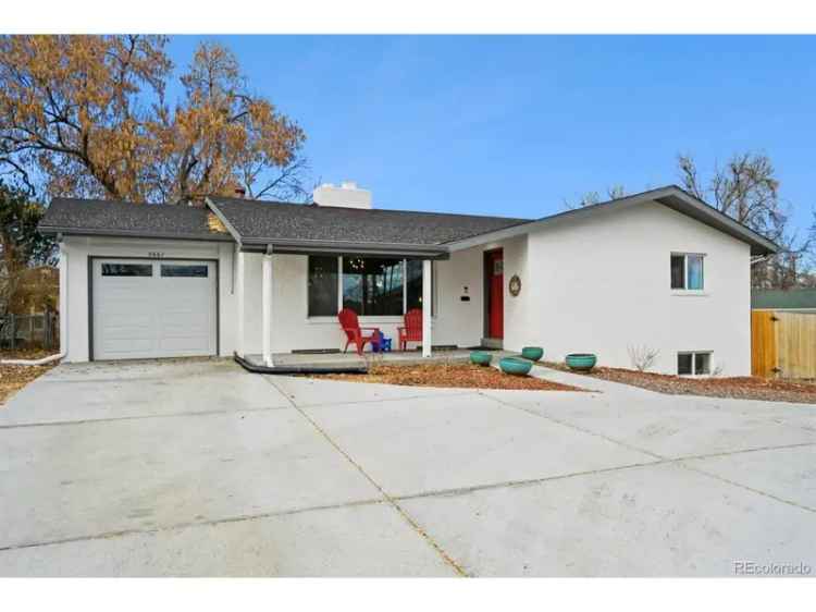 Single-family house For Sale in 3661, Miller Street, Wheat Ridge, Colorado