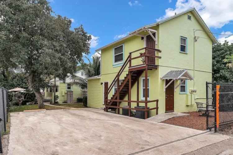 Multi-family house For Sale in 609, South J Street, Lake Worth Beach, Florida