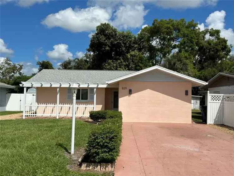 Single-family house For Sale in 829, Pineland Avenue, Venice, Florida