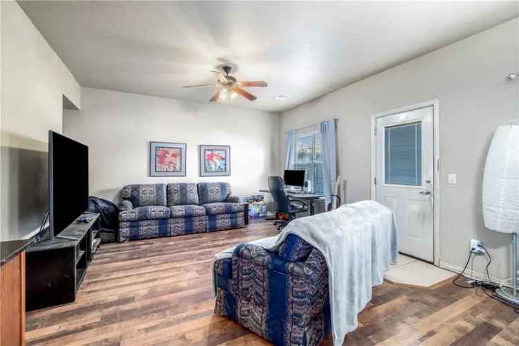 Condo For Sale in 3236, West Montrail Place, Fayetteville, Arkansas