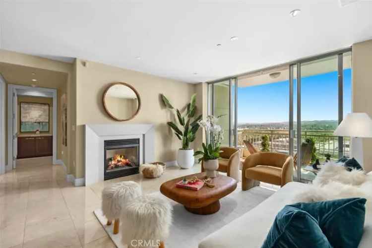 Condo For Sale in Irvine, California