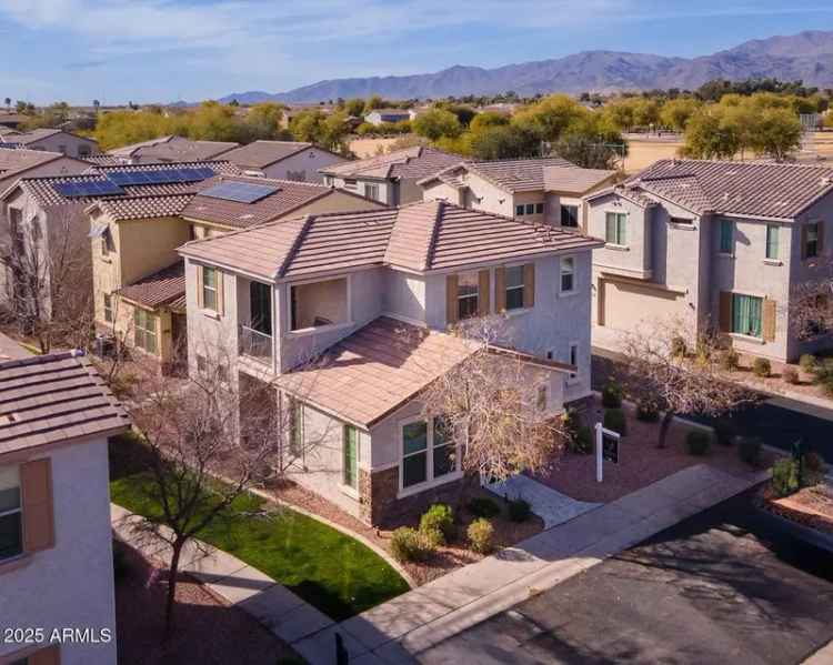 Single-family house For Sale in 17749, West Woodrow Lane, Surprise, Arizona