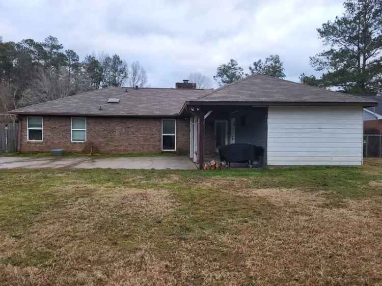 Single-family house For Sale in 6681, Lemans Lane, Columbus, Georgia