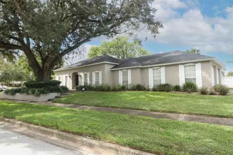 Single-family house For Sale in Orlando, Florida