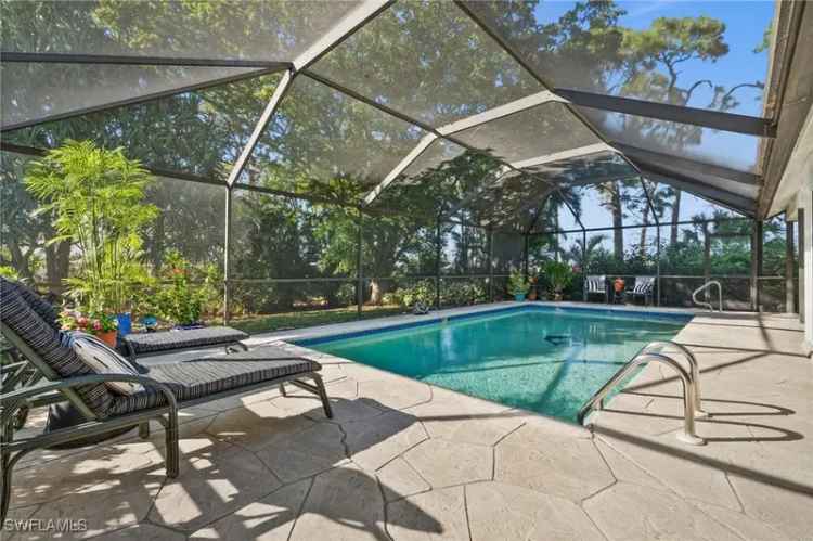 Single-family house For Sale in Bonita Springs, Florida