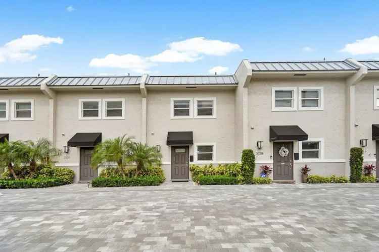 House For Sale in Delray Beach, Florida