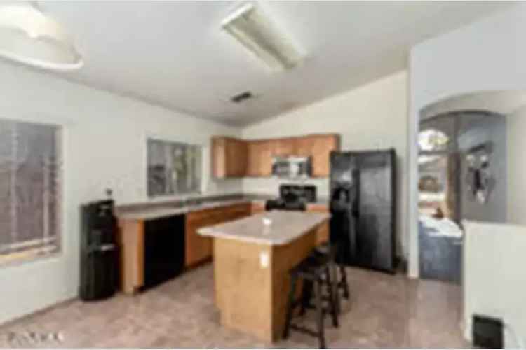 Single-family house For Sale in 13014, West Soledad Street, El Mirage, Arizona