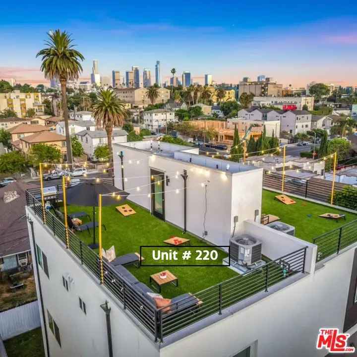 House For Sale in 220, North Coronado Street, Los Angeles, California