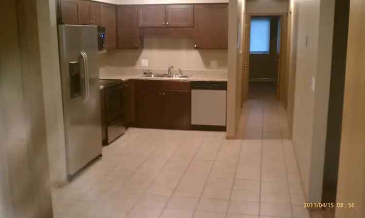 3 Bedroom 2 Bath Apartment for Rent - 1 Year Lease