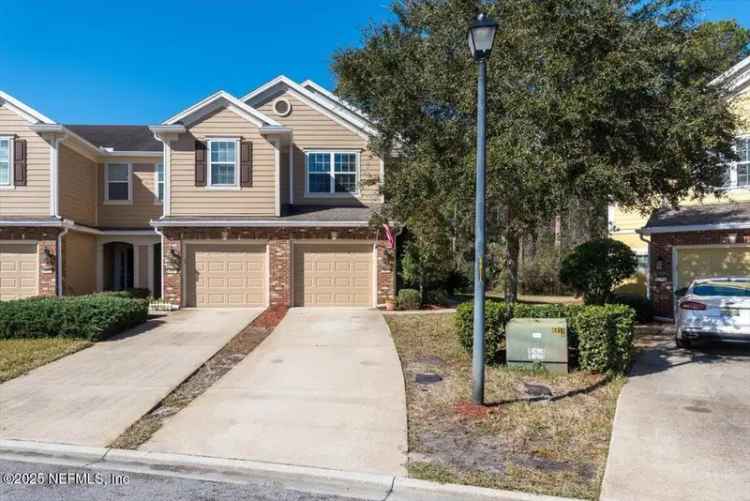 House For Sale in 6809, Roundleaf Drive, Jacksonville, Florida