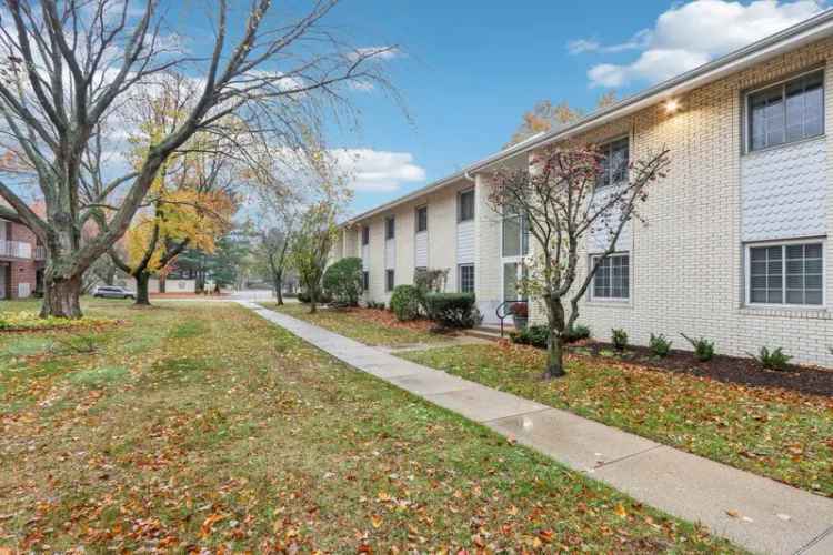 Condo For Sale in 414, Birch Tree Lane, Michigan City, Indiana