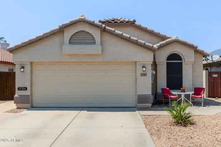 Single-family house For Sale in 15306, West Eureka Trail, Surprise, Arizona