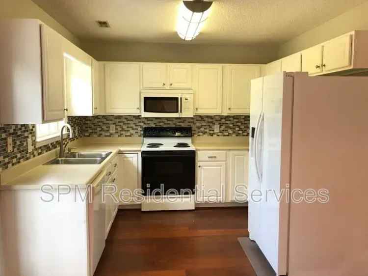 3 Bed 2 Bath House for Rent - Pets OK - Large Lot