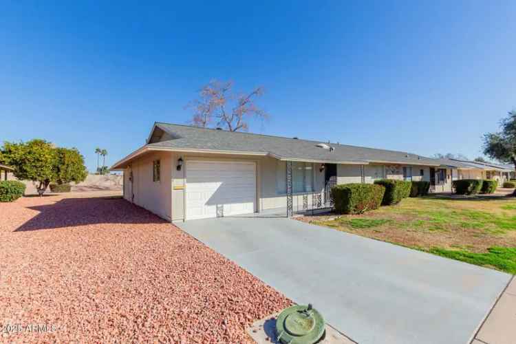 Single-family house For Sale in 10450, West Campana Drive, Sun City, Arizona