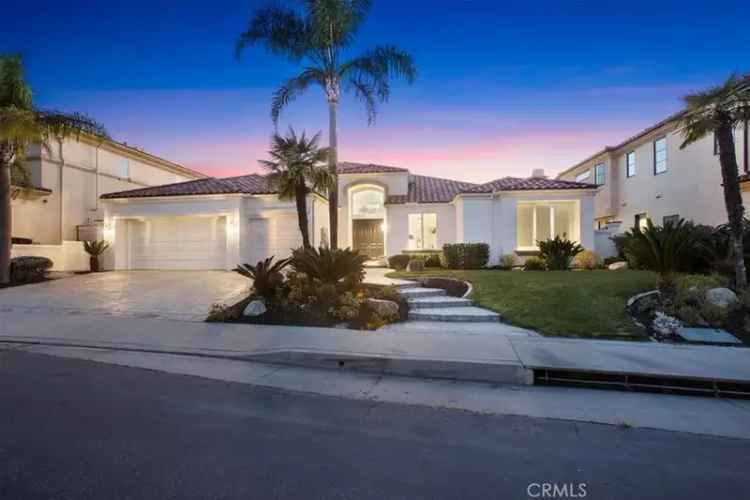 Single-family house For Sale in 43, Vista Montemar, Laguna Niguel, California