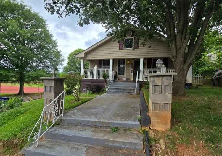 Single-family house For Sale in 212, Little Street Southeast, Atlanta, Georgia