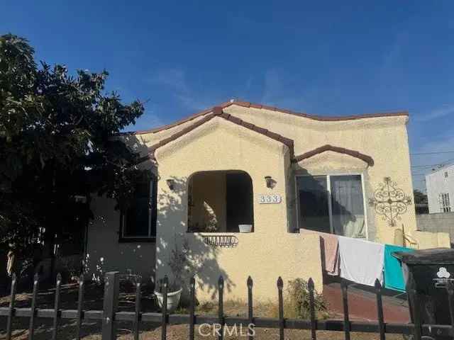 Single-family house For Sale in Los Angeles, California