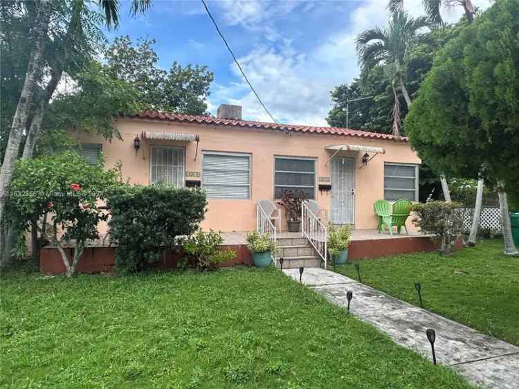 Multi-family house For Sale in 1270, Southwest 23rd Street, Miami, Florida