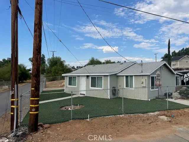 Single-family house For Sale in Menifee, California