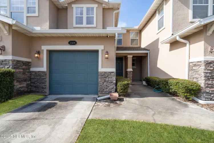 House For Sale in 2304, Red Moon Drive, Jacksonville, Florida