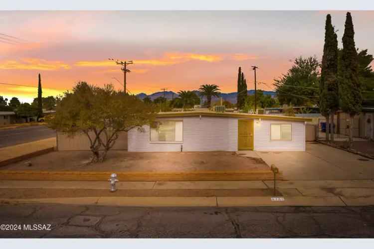 Single-family house For Sale in Tucson, Arizona