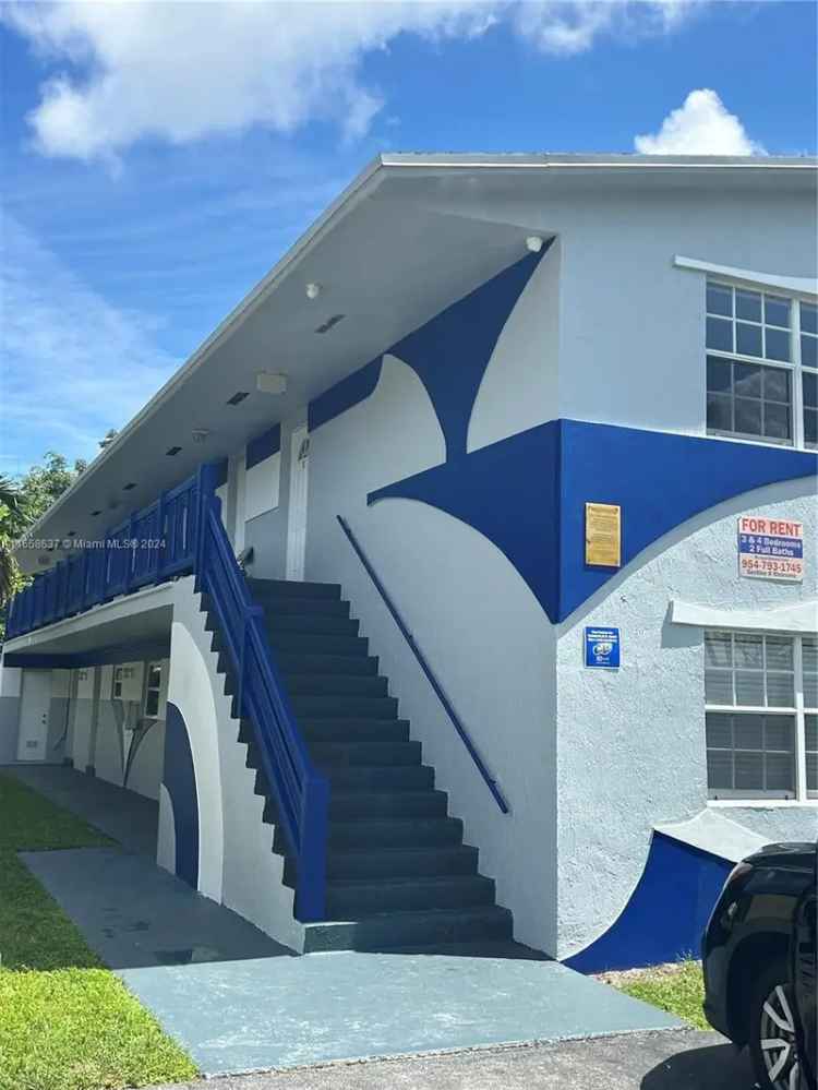 Multi-family house For Sale in Fort Lauderdale, Florida