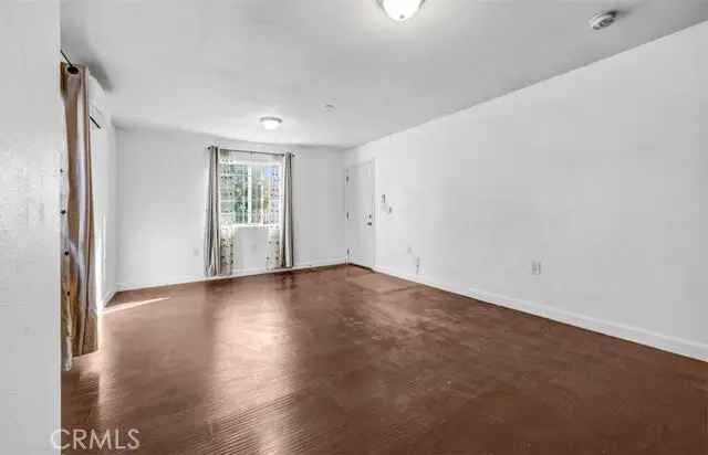 Multi-family house For Sale in 3559, Pueblo Avenue, Los Angeles, California