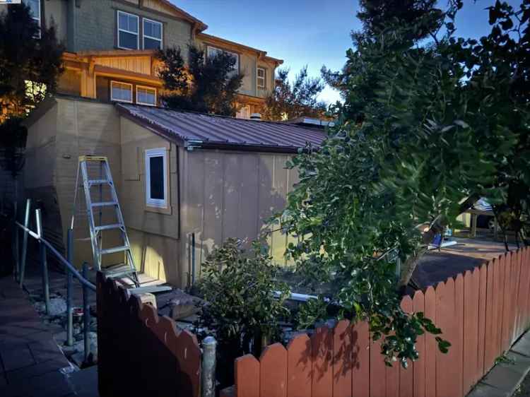 Multi-family house For Sale in 527, McLaughlin Avenue, San Jose, California