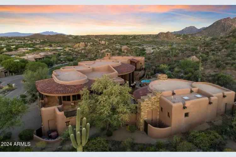 Single-family house For Sale in 10627, East Hedgehog Place, Scottsdale, Arizona