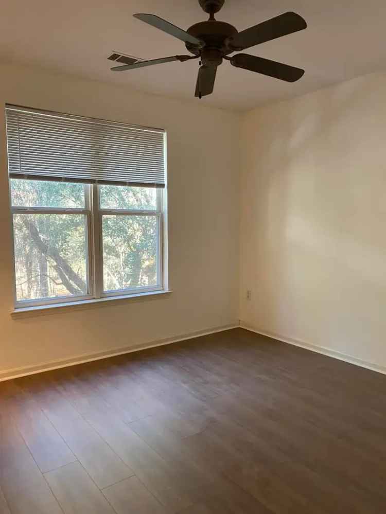 Apartment Unit for Rent