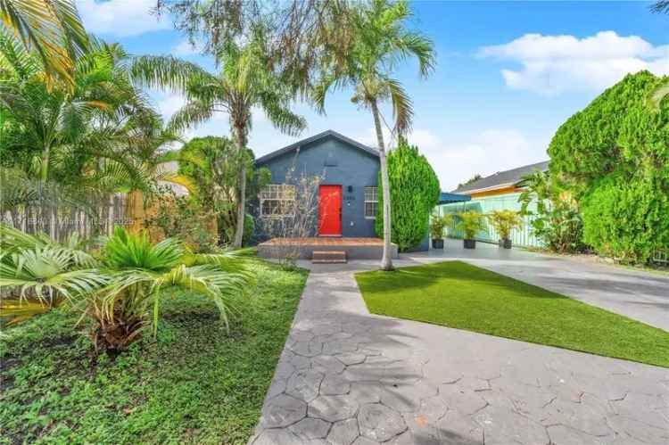 Single-family house For Sale in 2340, Northwest 23rd Court, Miami, Florida