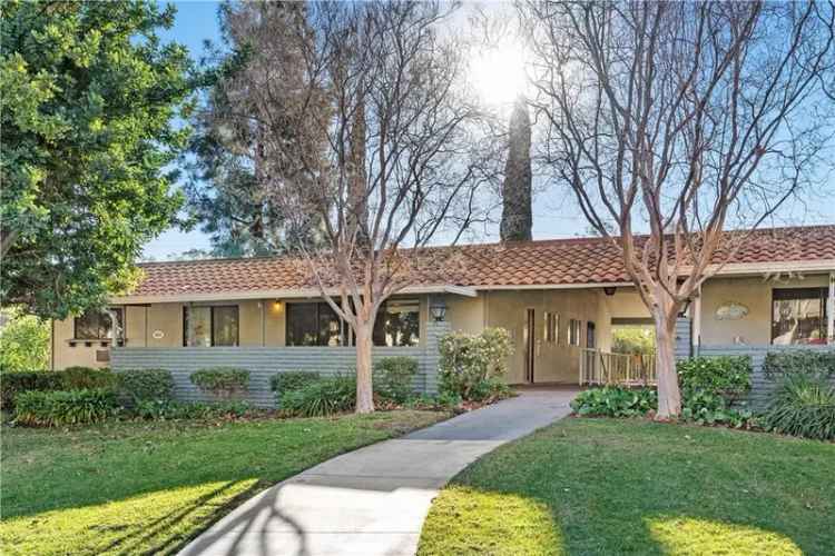 Co-op For Sale in 833, Ronda Mendoza, Laguna Woods, California