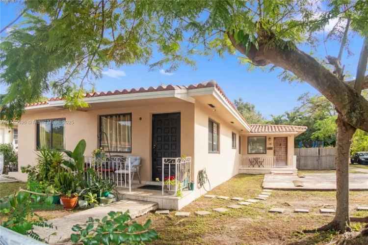 Multi-family house For Sale in 1293, Southwest 22nd Avenue, Miami, Florida