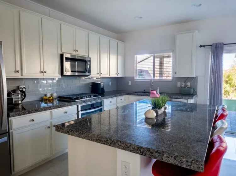 Beautiful Fully Furnished Home in Gated Las Vegas Community