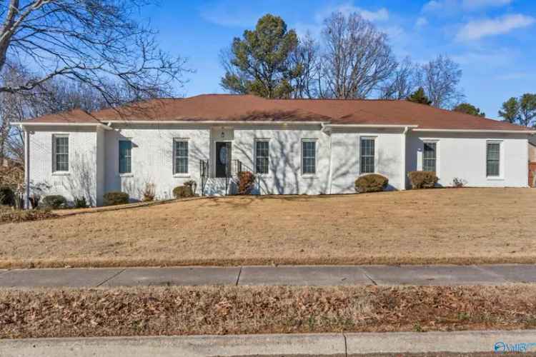 Single-family house For Sale in 113, Cherry Road, Madison, Alabama