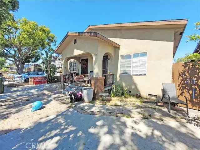 Multi-family house For Sale in Los Angeles, California