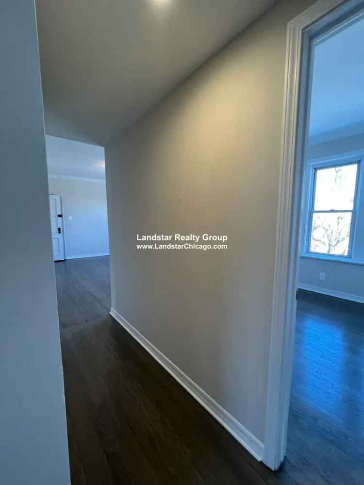 Sunny Logan Square 2-Bedroom Apartment for Rent