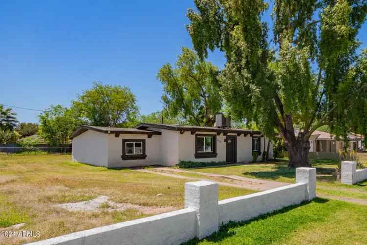 Single-family house For Sale in 2301, West Montebello Avenue, Phoenix, Arizona