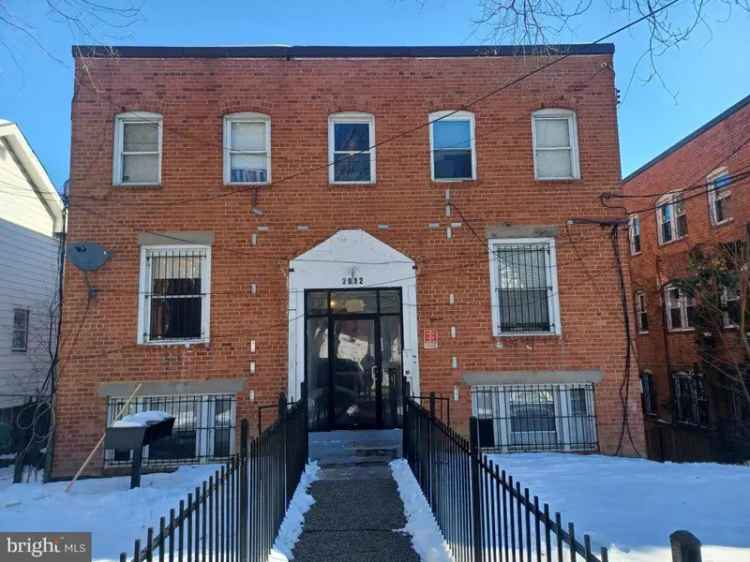 Multi-family house For Sale in 3012, 30th Street Southeast, Washington, District of Columbia